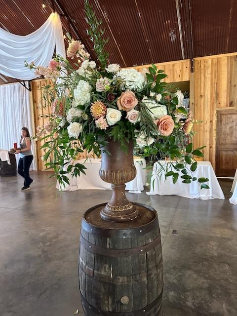 Flowers by Amanda: Service Image-16