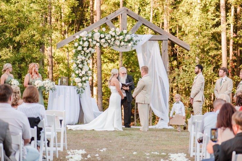 Flowers by Amanda: Service Image-17